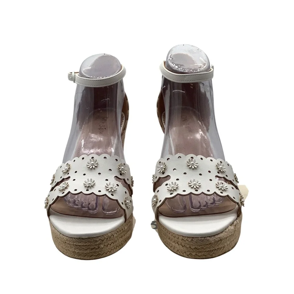 On 34th Theodoreep White Linen Scalloped Floral Espadrille Wedge Sandals Size 10